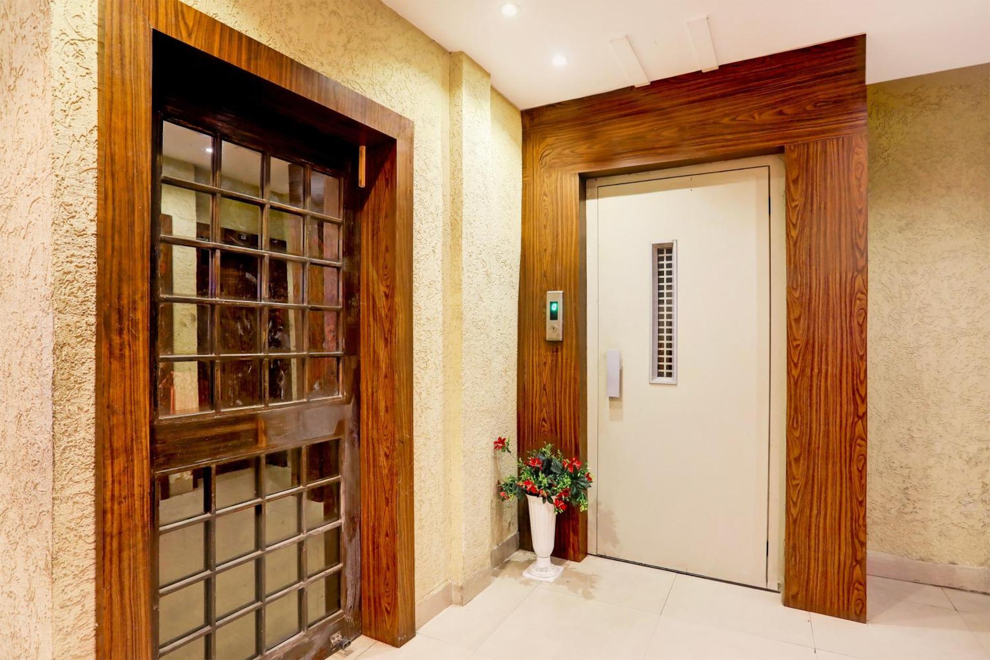 Super Hotel O Mp Nagar Near Rachna Tower Bhopal Dış mekan fotoğraf